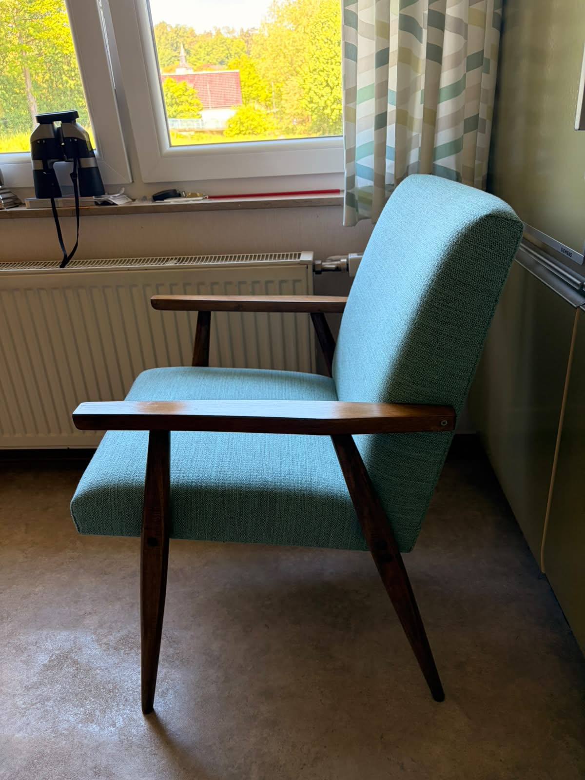 Sessel nach dem Neubezug
